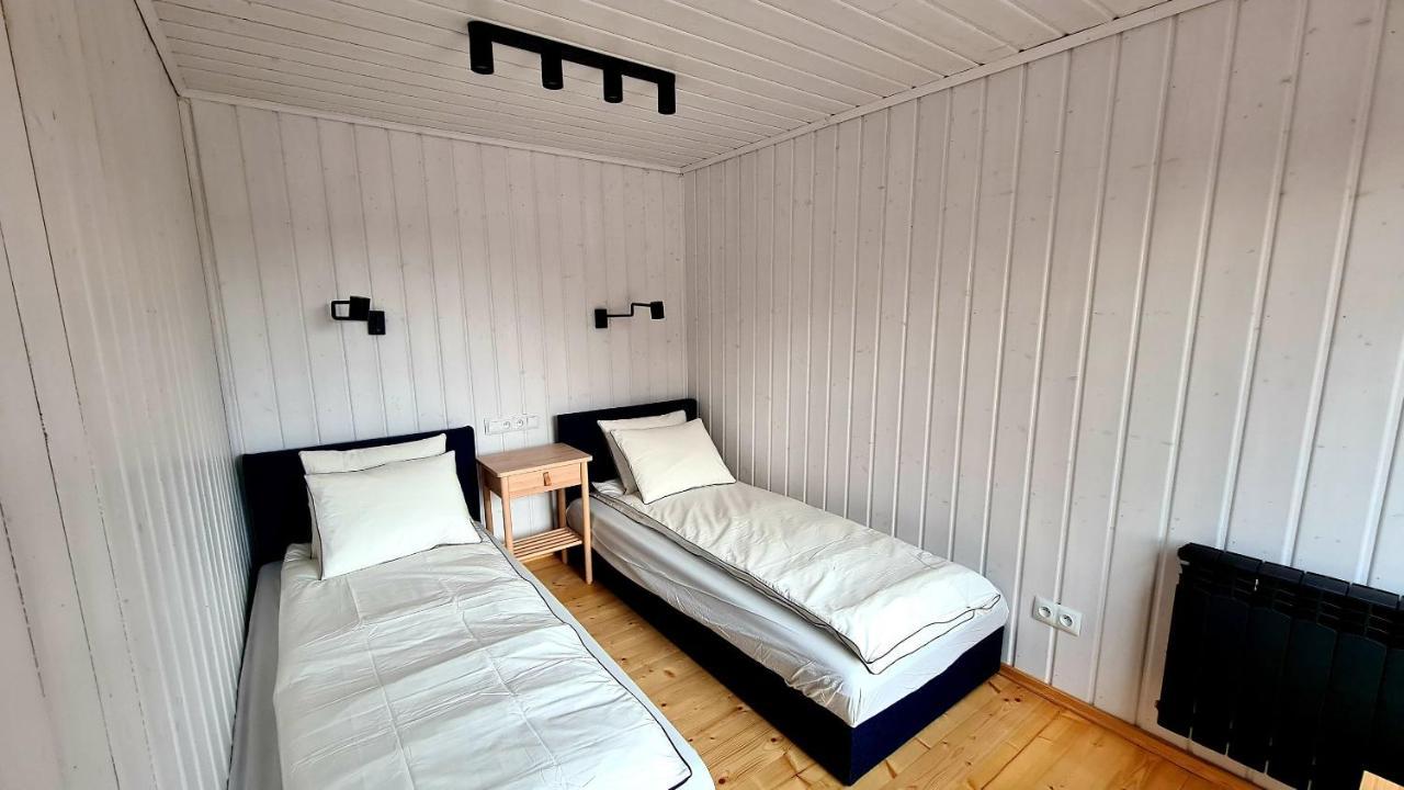 Oberza Pod Zlotym Prosiakiem Hotel Nieborow Ngoại thất bức ảnh