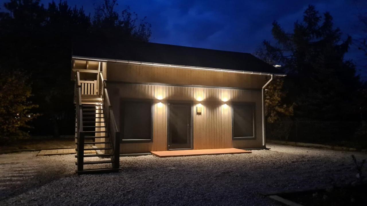 Oberza Pod Zlotym Prosiakiem Hotel Nieborow Ngoại thất bức ảnh