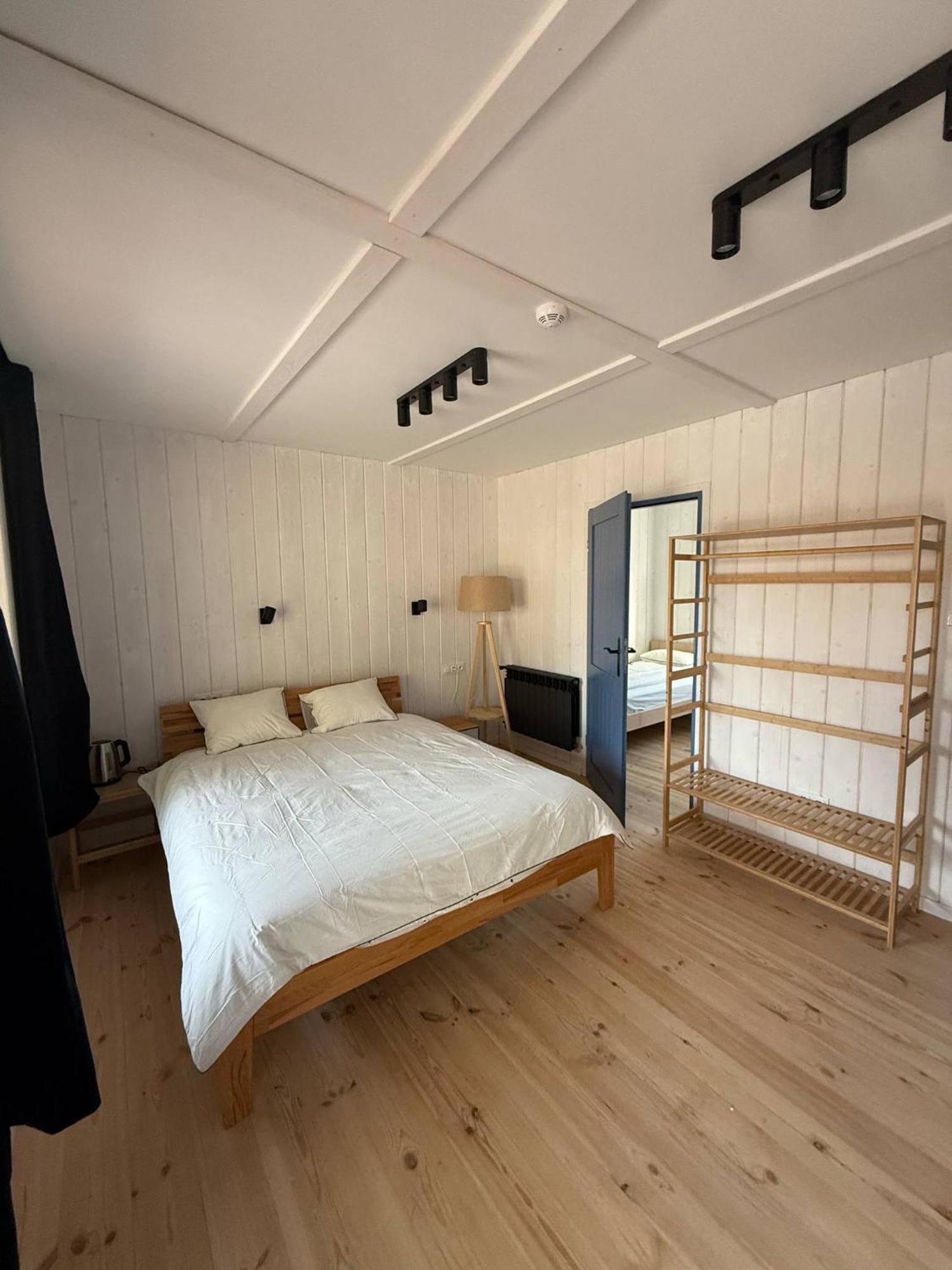 Oberza Pod Zlotym Prosiakiem Hotel Nieborow Ngoại thất bức ảnh